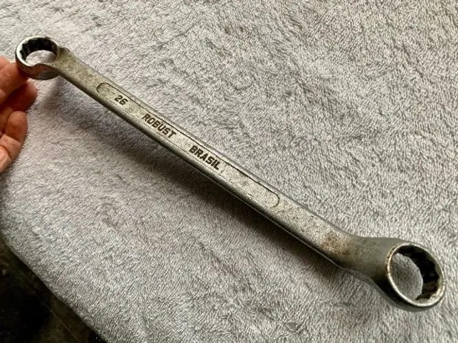 Chave Robust 24 e 26mm (37cm)