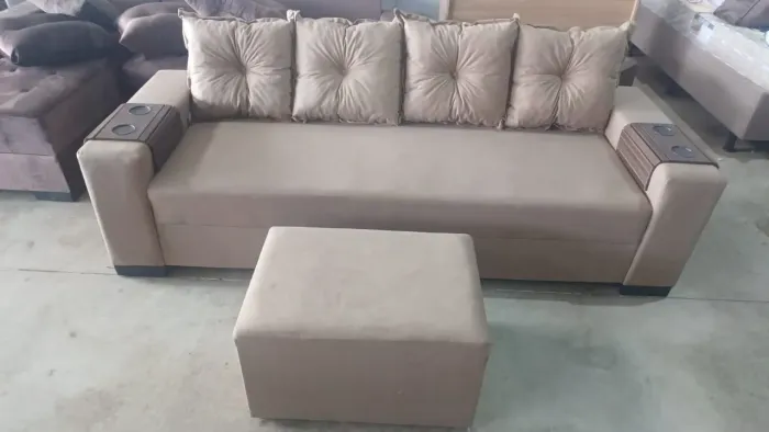 Sofá Três Lugares (**)*