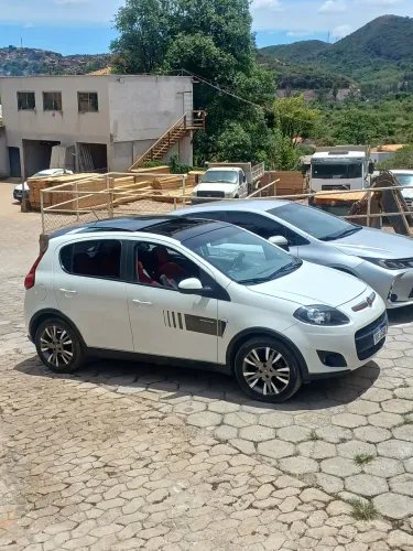 Fiat Palio Sporting 1.6 Flex 16V 5P 2015