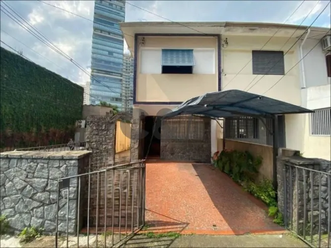 Sobrado - 2 Dormitórios à Venda em Moema - São Paulo/SP