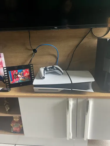 Vendo PS5 com leitor de disco 