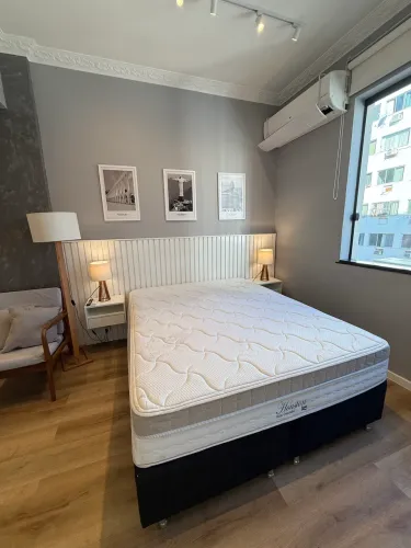 Loft kitnet reformado e mobiliado Praia de Botafogo