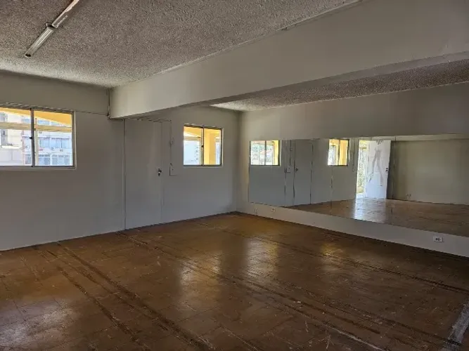 Excelente studio de dança perto de tudo rua movimentada centro de São Gonçalo