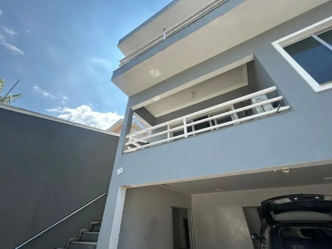 Casa para para alugar com 4 quartos e piscina Parque dos príncipes FL15