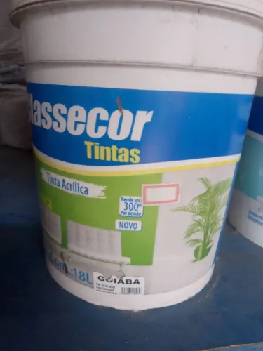 Vende-se tintas. Olhem a descrição para saber as cores disponíveis 