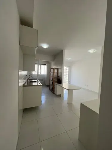 Apartamento com 2 Quarto(s) e 2 banheiro(s) para Alugar, 65 m² por R$ 5842 / Mês