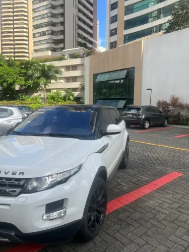 Land Rover Range Rover Evoque Pure 2.0 Aut. 5P 2014