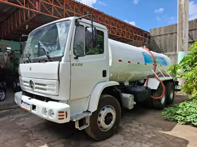 CAMINHÃO MERCEDES-BENZ PIPA 27-26 6X4 ANO 2012 ACEITO TROCA EM VEÍCULO DE MENOR VALOR 