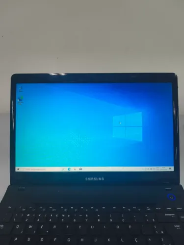 Notebook Samsung Core i5 - 4GB RAM - Bateria Excelente (+2h)