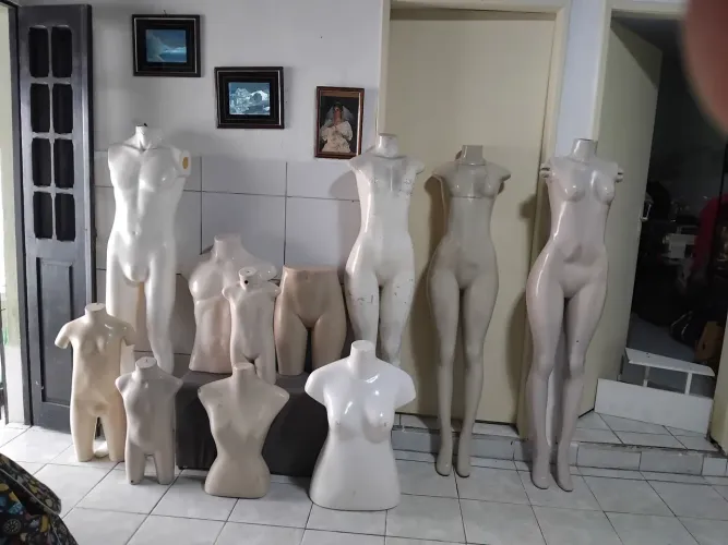 12 manequins bom estado 5corpo todo mais infantis e bustos