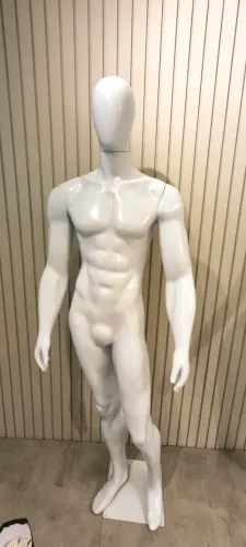 Manequim masculino 