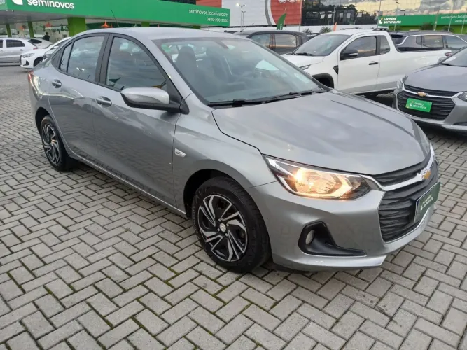 Chevrolet Onix Plus LT 1.0 12V Flex Mec. 4P 2025