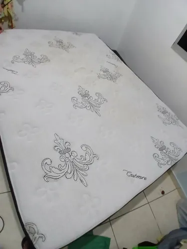 Cama de casal box