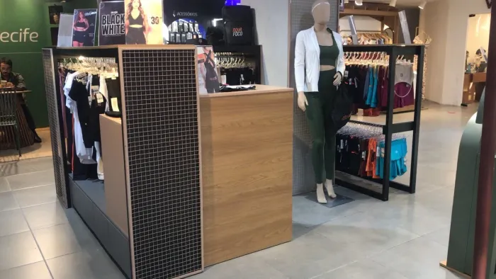 Quiosque de roupas