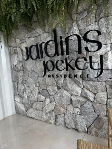 Vendo Ágil Terreno - Jardins Jockey 