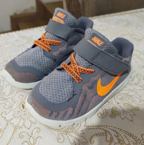 Tênis Nike tam 24 original