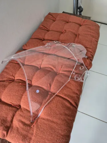 Anúncio - Bolha de Acrílico para moto CBR 250 (Nova)<br>