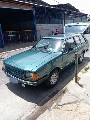 Ford Belina L 1.8/ 1.6 1989