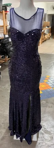 Vestido de festa azul marinho maravilhoso tamanho P
