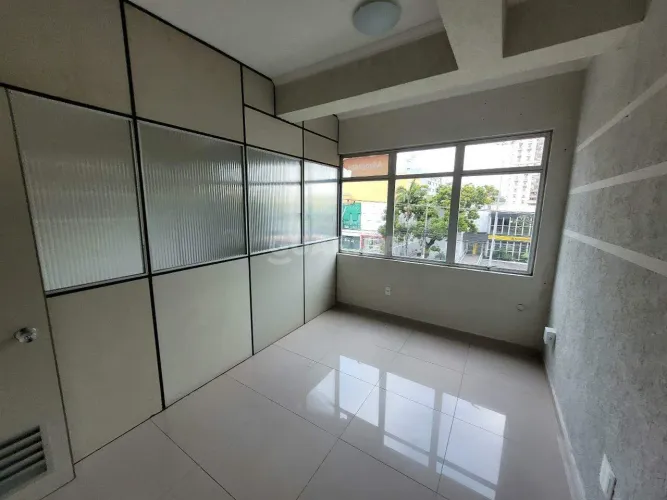 Conjunto comercial no bairro Cristo Redentor!