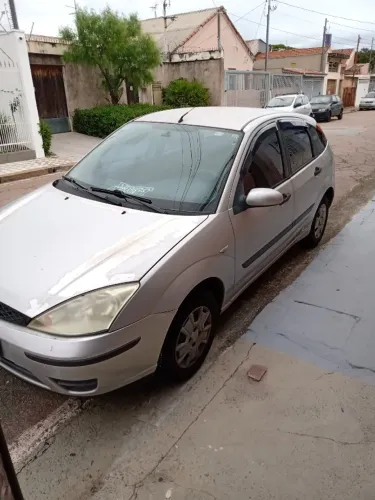Ford Focus 1.6 S/se/se Plus Flex 8v/16v 5P 2005