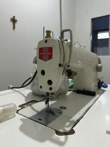 Máquina de Costura