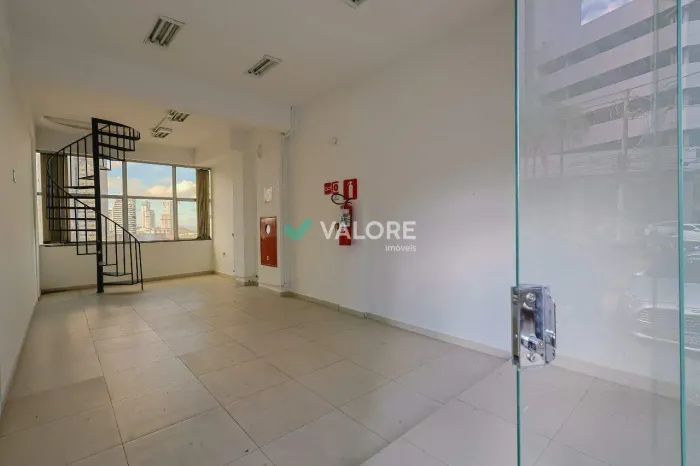 Loja para alugar no Vila da Serra