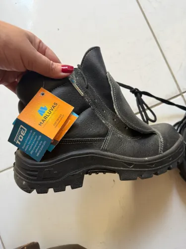 Bota de Segurança 