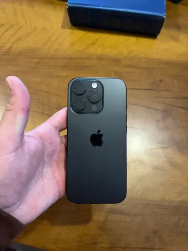 iPhone 16 pro 256gb