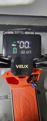 Scooter Eletrica Veux Branca
