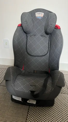 Cadeirinha para Carro Muito Conservada 