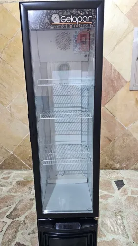 Refrigerador Vertical Gelopar 230l