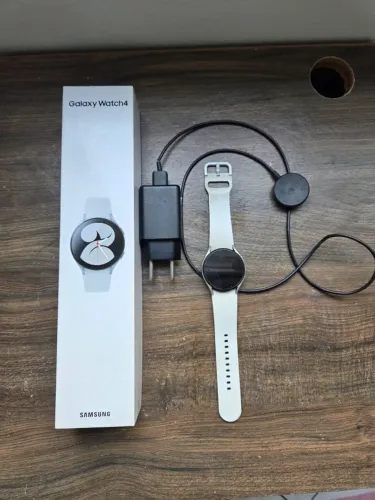 Vendo galaxy watch 4 (40mm)