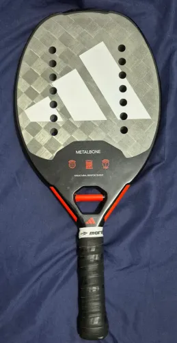 Raquete de Beach Tennis Adidas Metalbone 24K