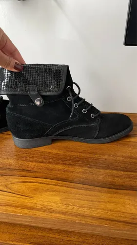 Bota Coturno Claudia Mourão