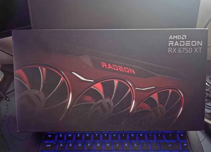 Placa de Vídeo RX 6750 xt Founder Edition