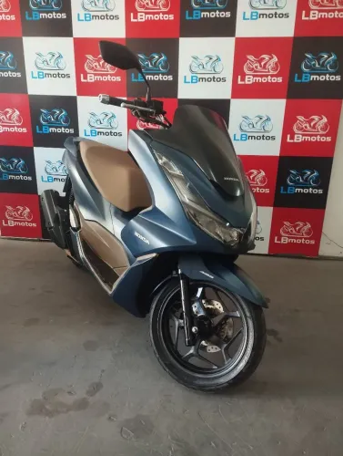 PCX DLX 160