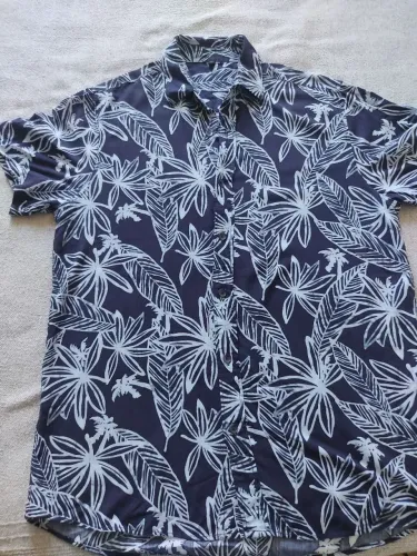 Camisa linda VISCOSE, IMPERDÍVEL