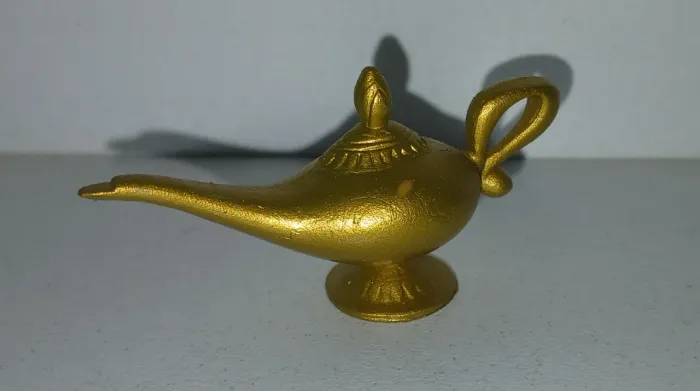 ACESSORIO BONECO MINIATURA LAMPADA MAGICA DO ALADDIN ORIGINAL SERVE EM BONECA