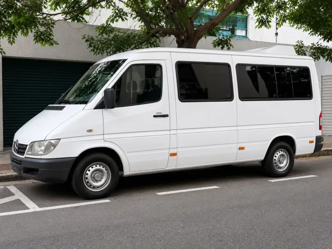 Mercedes-Benz Sprinter 313 Van Luxo 2.2 129cv 16L Dies 2011