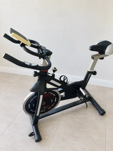 Bicicleta ergométrica kikos