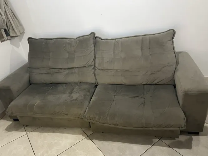 Sofá retrátil 300 reais