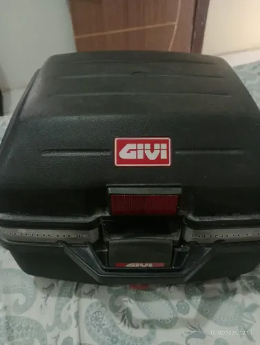 Vendo baú de moto