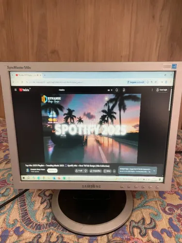 Monitor Samsung LCD 15 Polegadas