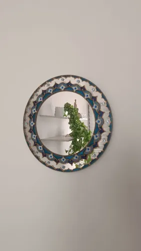 Mandala espelhada azul