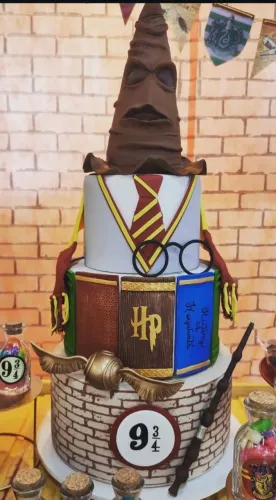 Bolo fake de biscuit, tema Harry Potter