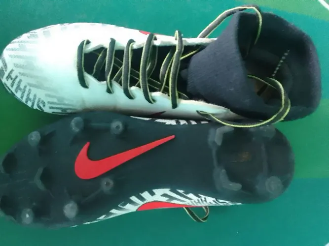 Chuteira da Nike Neymar original tam 38