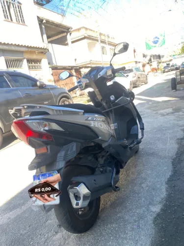 Elite 125 Scooter