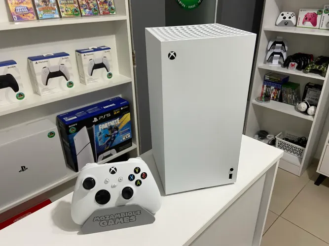 Xbox Séries X 1TB *** Garantia ( Loja Física )
