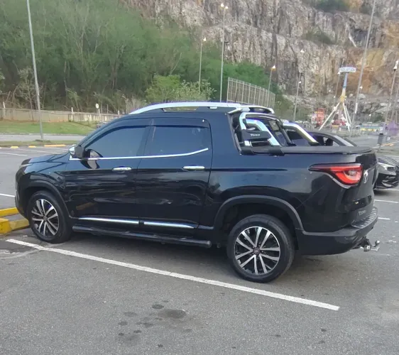 Fiat Toro Volcano 2.0 16V 4X4 TB Diesel Aut. 2017
